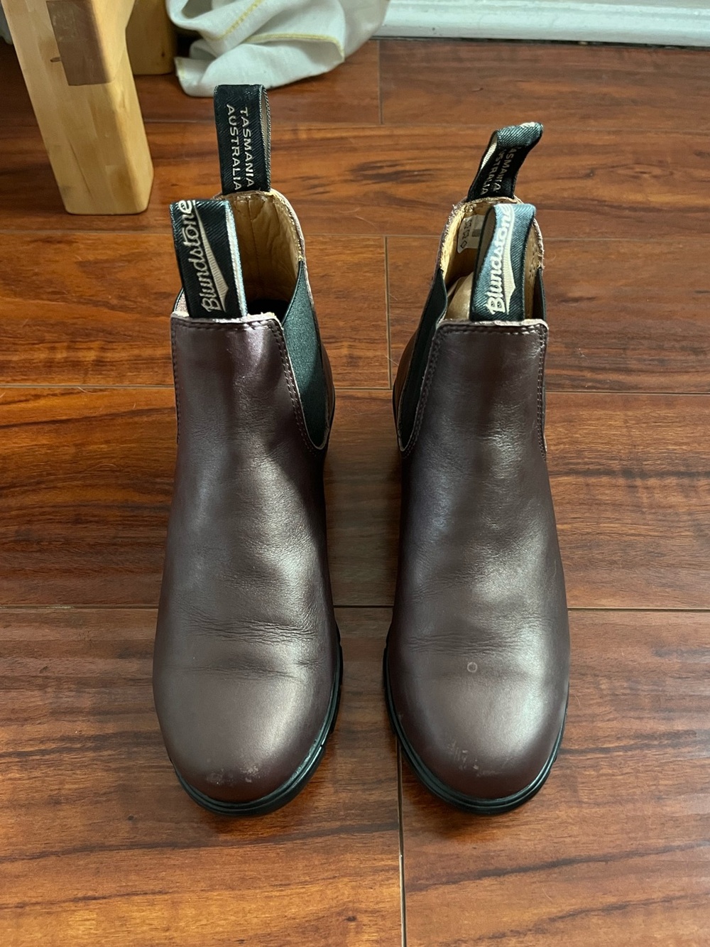 Blundstone Men's Dark Brown Leather Chukka Boots